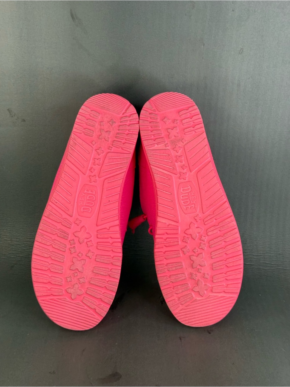 Electric pink HEYDUDE Women's Wendy Funk Mono Slip-On shoes size 9 - Picture 8 of 8